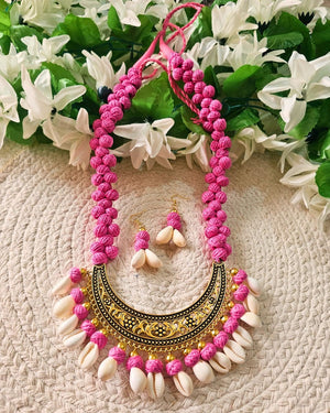 Gulabi Grace Jewellery Set