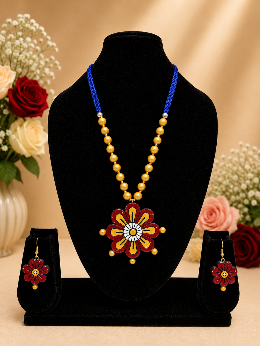 Heritage Bloom Necklace
