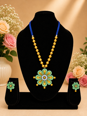Sparkling Green Petals Set