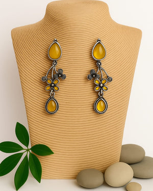 Bright Petal Radiance Earrings