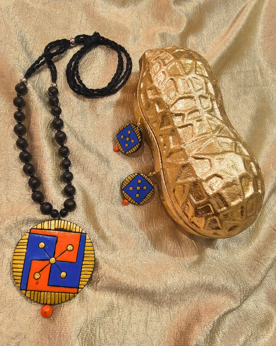 Shubhkala Ethnic Set