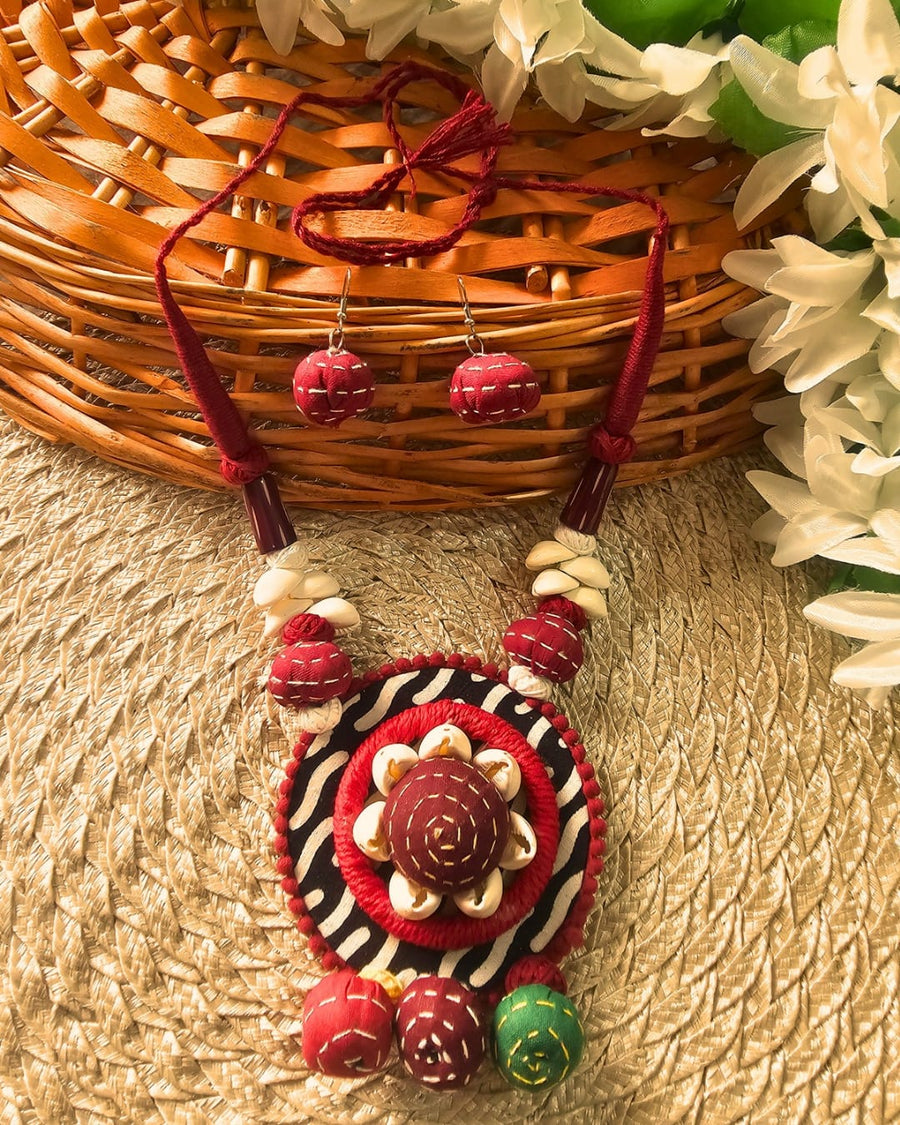 Sutrakaar Handcrafted Necklace Set