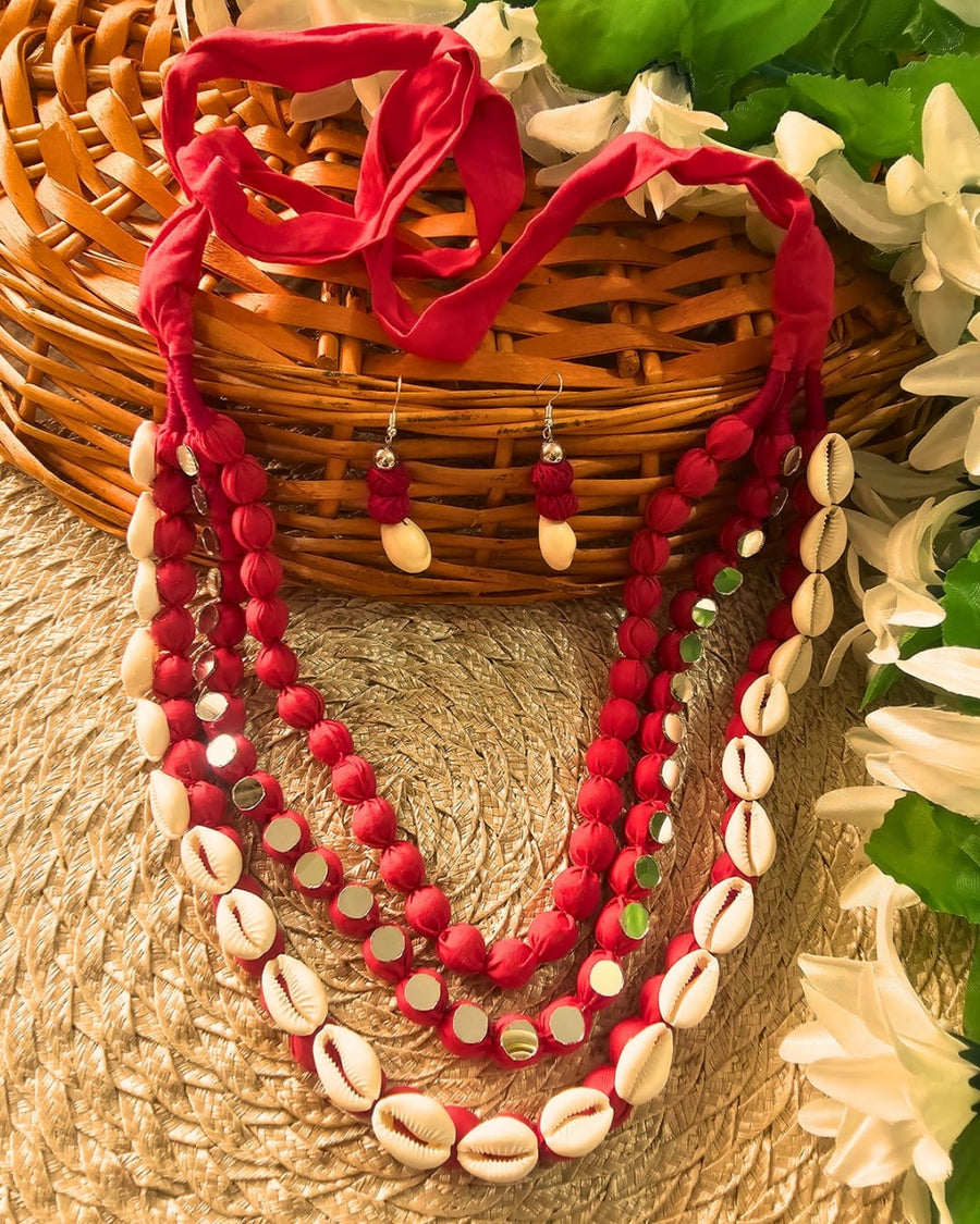 Arohini Cowrie & Mirror Necklace